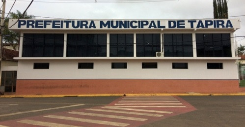 Vereadores aprovam projetos de lei que criam cargos na Prefeitura e Câmara Municipal de Tapira